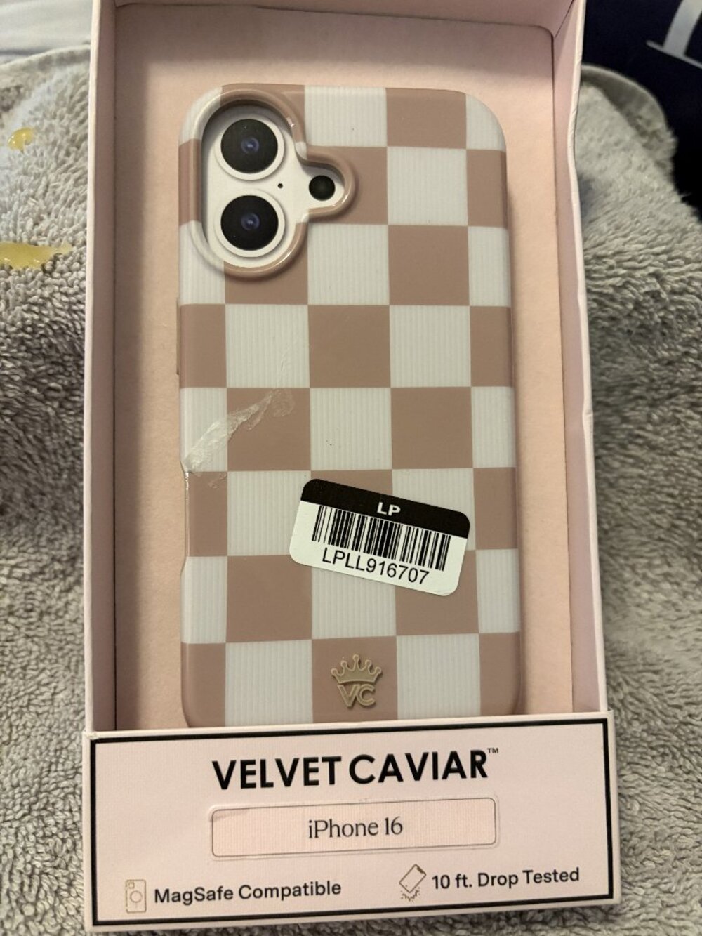 Velvet Caviar iPhone 16 MagSafe Compatible Case NWT